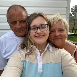 Meet your Posher, Linda